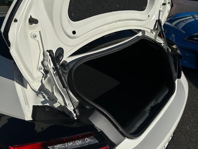 GR86 RZ オイルパンバッフルプレート エンドレスブレーキパッド 9インチナビ バックカメラ フルセグTV ETC ドライブレコーダー(33枚目)