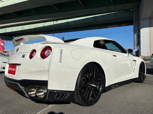 ＧＴ－Ｒ ブラックエディション　ＮＩＳＭＯスポーツリセッティング　ＢＯＳＥサウンド　純正レカロ　ＬＥＤ　純正アルミ　純正ナビＴＶ　Ｂカメラ（2枚目）