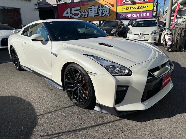 ＧＴ－Ｒ ブラックエディション　ＮＩＳＭＯスポーツリセッティング　ＢＯＳＥサウンド　純正レカロ　ＬＥＤ　純正アルミ　純正ナビＴＶ　Ｂカメラ（5枚目）