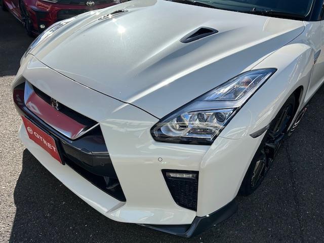 ＧＴ－Ｒ ブラックエディション　ＮＩＳＭＯスポーツリセッティング　ＢＯＳＥサウンド　純正レカロ　ＬＥＤ　純正アルミ　純正ナビＴＶ　Ｂカメラ（6枚目）