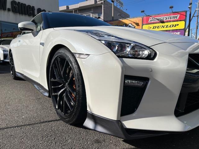ＧＴ－Ｒ ブラックエディション　ＮＩＳＭＯスポーツリセッティング　ＢＯＳＥサウンド　純正レカロ　ＬＥＤ　純正アルミ　純正ナビＴＶ　Ｂカメラ（7枚目）