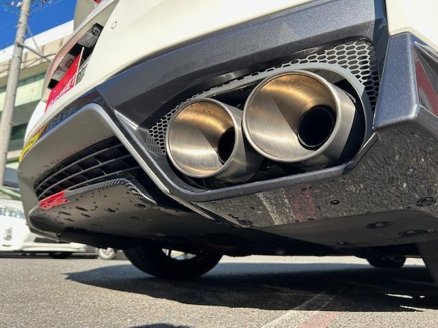 ＧＴ－Ｒ ブラックエディション　ＮＩＳＭＯスポーツリセッティング　ＢＯＳＥサウンド　純正レカロ　ＬＥＤ　純正アルミ　純正ナビＴＶ　Ｂカメラ（9枚目）