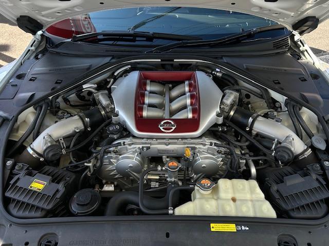 ＧＴ－Ｒ ブラックエディション　ＮＩＳＭＯスポーツリセッティング　ＢＯＳＥサウンド　純正レカロ　ＬＥＤ　純正アルミ　純正ナビＴＶ　Ｂカメラ（10枚目）