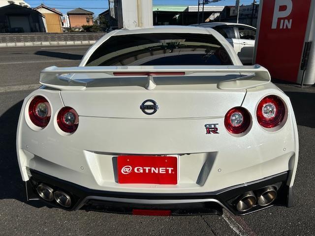 ＧＴ－Ｒ ブラックエディション　ＮＩＳＭＯスポーツリセッティング　ＢＯＳＥサウンド　純正レカロ　ＬＥＤ　純正アルミ　純正ナビＴＶ　Ｂカメラ（20枚目）