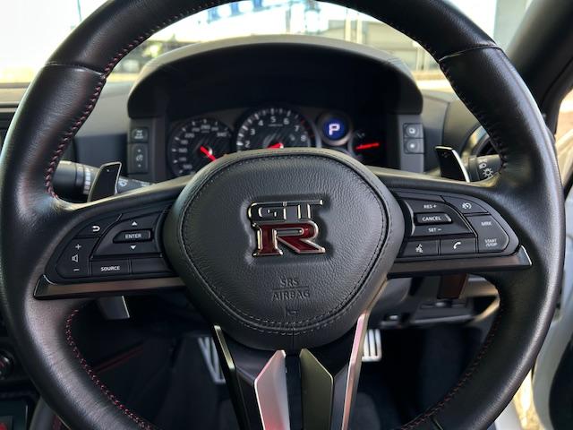 ＧＴ－Ｒ ブラックエディション　ＮＩＳＭＯスポーツリセッティング　ＢＯＳＥサウンド　純正レカロ　ＬＥＤ　純正アルミ　純正ナビＴＶ　Ｂカメラ（29枚目）