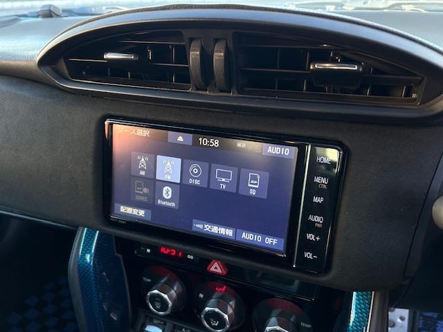 ８６ ＧＴリミテッド　ＴＲＤエアロ　社外マフラー　ＲＥＣＡＲＯ　ｒａｙｓアルミ　純正ナビＴＶ　Ｂカメラ　ＬＥＤ　フォグ　ＥＴＣ（15枚目）