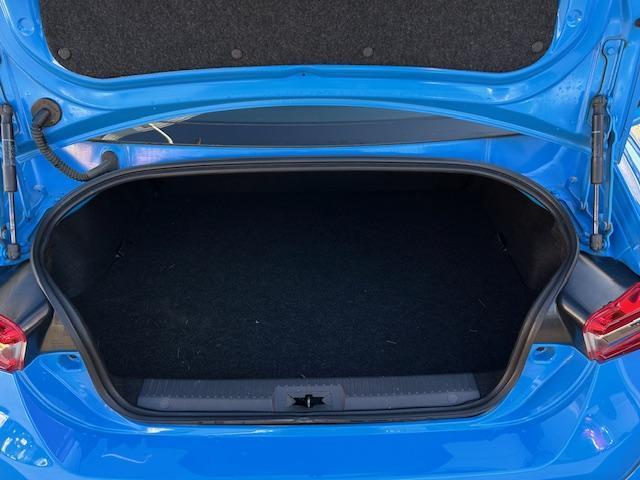 ８６ ＧＴリミテッド　ＴＲＤエアロ　社外マフラー　ＲＥＣＡＲＯ　ｒａｙｓアルミ　純正ナビＴＶ　Ｂカメラ　ＬＥＤ　フォグ　ＥＴＣ（18枚目）