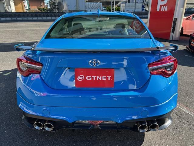 ８６ ＧＴリミテッド　ＴＲＤエアロ　社外マフラー　ＲＥＣＡＲＯ　ｒａｙｓアルミ　純正ナビＴＶ　Ｂカメラ　ＬＥＤ　フォグ　ＥＴＣ（20枚目）