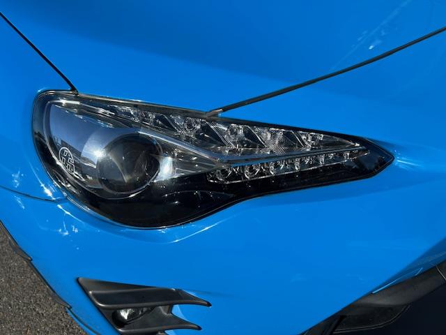 ８６ ＧＴリミテッド　ＴＲＤエアロ　社外マフラー　ＲＥＣＡＲＯ　ｒａｙｓアルミ　純正ナビＴＶ　Ｂカメラ　ＬＥＤ　フォグ　ＥＴＣ（22枚目）