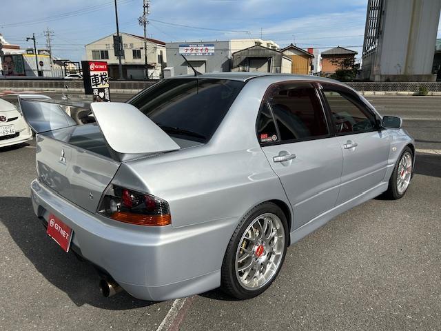 このお車と一緒に思い出を作りたい、そう思っていただける１台です。