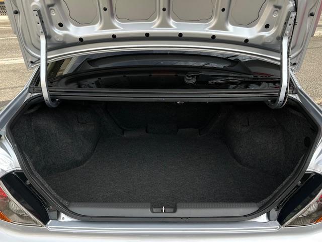 トランクルームも非常に綺麗で使用感は有りません！