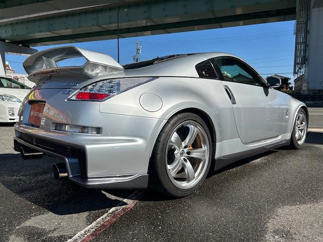 フェアレディＺ バージョンニスモ　タイプ３８０ＲＳ　３００台限定車　ＮＩＳＭＯエアロ　オリジナルコンディション　社外ナビＴＶ　Ｂカメラ　ＦＲカメラ　キセノン　純正アルミ（3枚目）