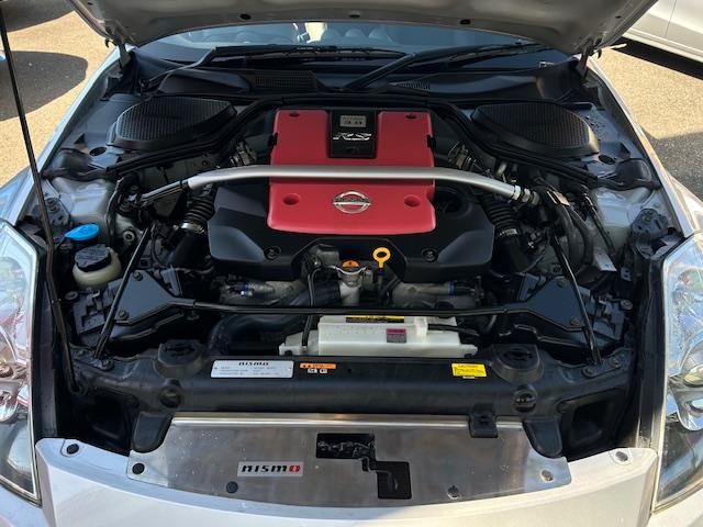フェアレディＺ バージョンニスモ　タイプ３８０ＲＳ　３００台限定車　ＮＩＳＭＯエアロ　オリジナルコンディション　社外ナビＴＶ　Ｂカメラ　ＦＲカメラ　キセノン　純正アルミ（11枚目）