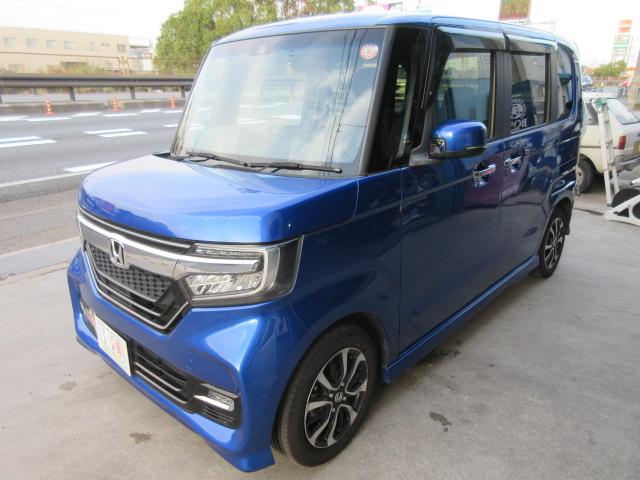 Ｎ－ＢＯＸカスタム Ｇ・Ｌホンダセンシング　９インチ社外ナビ・デジタルインナーミラー・ＥＴＣ・ナビ連動前後ドラレコ・シートヒーター・両側パワースライドドア・ホンダセンシング・ＭＤＭＩ接続・Ｂｌｕｅｔｏｏｔｈ接続・純正アルミ（3枚目）