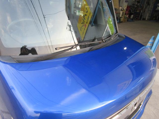 Ｎ－ＢＯＸカスタム Ｇ・Ｌホンダセンシング　９インチ社外ナビ・デジタルインナーミラー・ＥＴＣ・ナビ連動前後ドラレコ・シートヒーター・両側パワースライドドア・ホンダセンシング・ＭＤＭＩ接続・Ｂｌｕｅｔｏｏｔｈ接続・純正アルミ（10枚目）