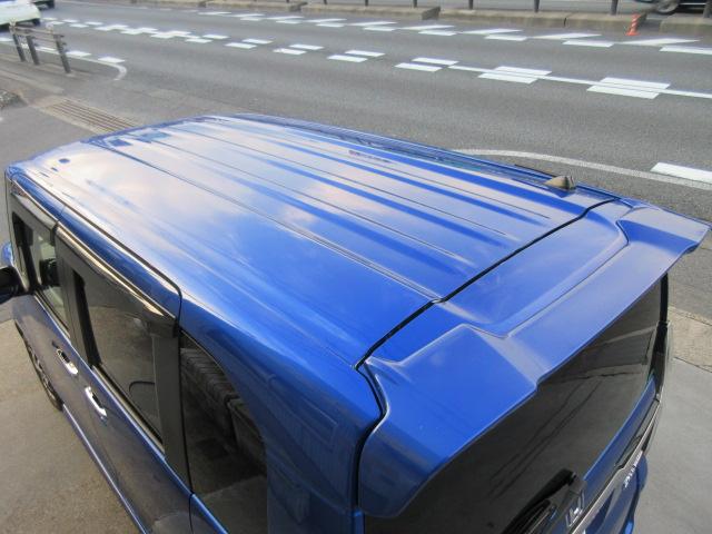 Ｎ－ＢＯＸカスタム Ｇ・Ｌホンダセンシング　９インチ社外ナビ・デジタルインナーミラー・ＥＴＣ・ナビ連動前後ドラレコ・シートヒーター・両側パワースライドドア・ホンダセンシング・ＭＤＭＩ接続・Ｂｌｕｅｔｏｏｔｈ接続・純正アルミ（16枚目）