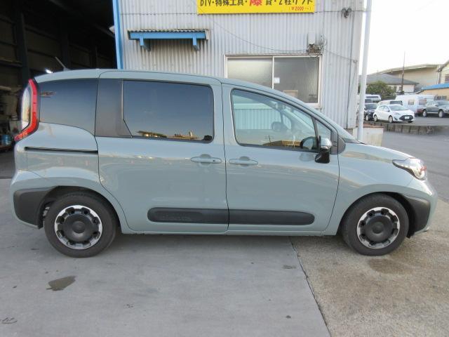 シエンタ Z ディスプレイオーディオ・前後ドラレコ・ETC・シートヒーター・両側パワースライドドア・ステアリングヒーター・Bluetooth接続・禁煙車・Bカメラ・クルーズコントロール・点検記録簿・DVD・CD(8枚目)