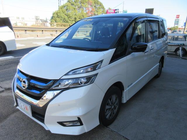 セレナ ｅ－パワー　ハイウェイスターＶ　純正ナビ・アラウンドビュー・ＥＴＣ・プロパイロット・ドライブレコーダー・Ｂｌｕｅｔｏｏｔｈ接続・パーキングアシスト・ステアリングヒーター・シートヒーター・衝突被害軽減・踏み間違い防止・禁煙車・記録簿（3枚目）