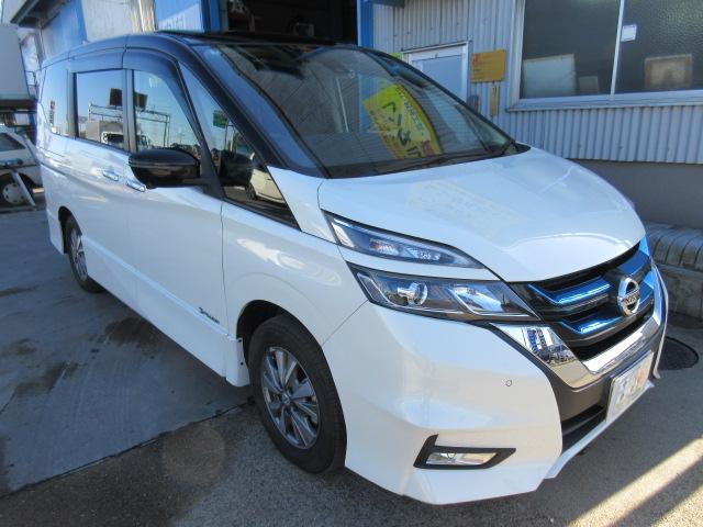 セレナ ｅ－パワー　ハイウェイスターＶ　純正ナビ・アラウンドビュー・ＥＴＣ・プロパイロット・ドライブレコーダー・Ｂｌｕｅｔｏｏｔｈ接続・パーキングアシスト・ステアリングヒーター・シートヒーター・衝突被害軽減・踏み間違い防止・禁煙車・記録簿（9枚目）