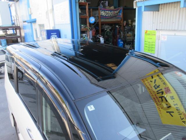 セレナ ｅ－パワー　ハイウェイスターＶ　純正ナビ・アラウンドビュー・ＥＴＣ・プロパイロット・ドライブレコーダー・Ｂｌｕｅｔｏｏｔｈ接続・パーキングアシスト・ステアリングヒーター・シートヒーター・衝突被害軽減・踏み間違い防止・禁煙車・記録簿（10枚目）