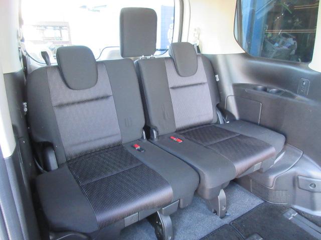 セレナ ｅ－パワー　ハイウェイスターＶ　純正ナビ・アラウンドビュー・ＥＴＣ・プロパイロット・ドライブレコーダー・Ｂｌｕｅｔｏｏｔｈ接続・パーキングアシスト・ステアリングヒーター・シートヒーター・衝突被害軽減・踏み間違い防止・禁煙車・記録簿（45枚目）