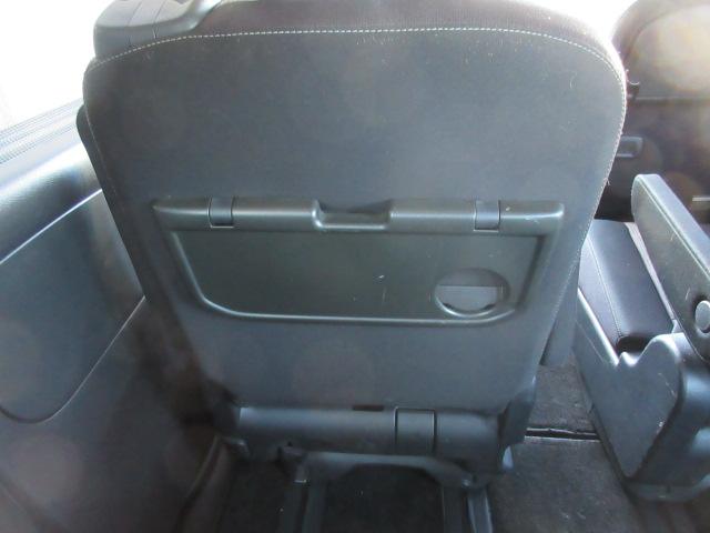 セレナ ｅ－パワー　ハイウェイスターＶ　純正ナビ・アラウンドビュー・ＥＴＣ・プロパイロット・ドライブレコーダー・Ｂｌｕｅｔｏｏｔｈ接続・パーキングアシスト・ステアリングヒーター・シートヒーター・衝突被害軽減・踏み間違い防止・禁煙車・記録簿（47枚目）