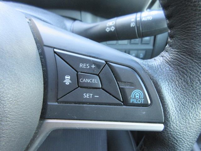 セレナ ｅ－パワー　ハイウェイスターＶ　純正ナビ・アラウンドビュー・ＥＴＣ・プロパイロット・ドライブレコーダー・Ｂｌｕｅｔｏｏｔｈ接続・パーキングアシスト・ステアリングヒーター・シートヒーター・衝突被害軽減・踏み間違い防止・禁煙車・記録簿（57枚目）