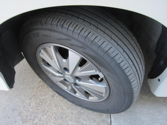 セレナ ｅ－パワー　ハイウェイスターＶ　純正ナビ・アラウンドビュー・ＥＴＣ・プロパイロット・ドライブレコーダー・Ｂｌｕｅｔｏｏｔｈ接続・パーキングアシスト・ステアリングヒーター・シートヒーター・衝突被害軽減・踏み間違い防止・禁煙車・記録簿（76枚目）