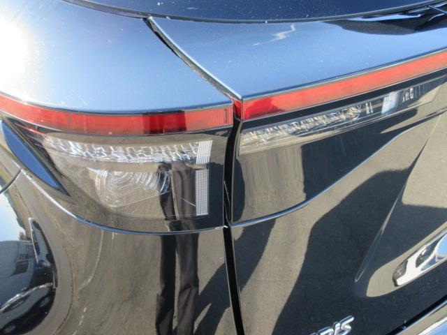 ヤリスクロス ハイブリッドＧ　純正８インチディスプレイＡｕｄｉｏ・全周囲カメラ・ＥＴＣ・ドラレコ・ＢＳＭ・Ｂｌｕｅｔｏｏｔｈ接続・ＬＥＤヘッドライト・クリアランスソナー・純アルミ・クルーズコントロール・禁煙車・ＴＳＳ・スマートキー（21枚目）