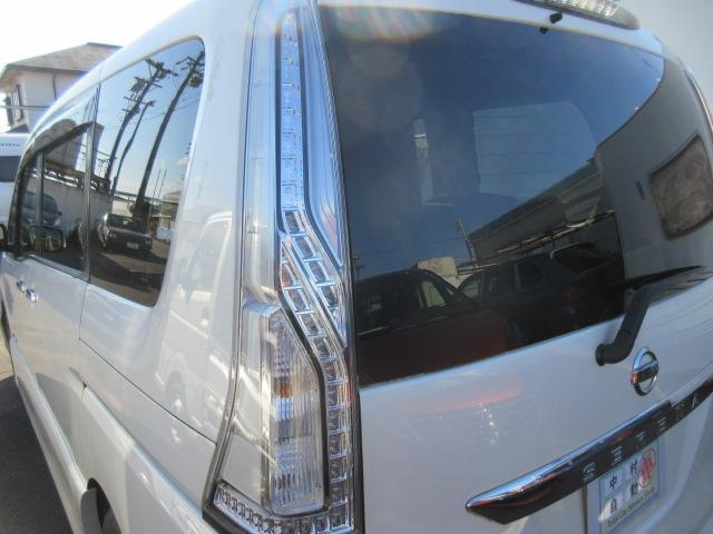 セレナ ハイウェイスター Vセレクション+セーフティ SHV 純正8インチナビ・ETC・ドラレコ・Bluetooth接続・フルセグ・DVD・CD・禁煙車・両側スライドドア・クルーズコントロール・バックカメラ・LEDヘッドライト・レーンキープアシスト(19枚目)