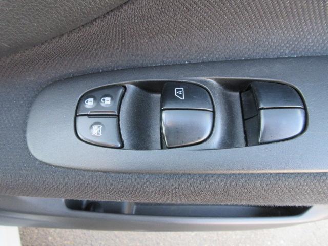 セレナ ハイウェイスター Vセレクション+セーフティ SHV 純正8インチナビ・ETC・ドラレコ・Bluetooth接続・フルセグ・DVD・CD・禁煙車・両側スライドドア・クルーズコントロール・バックカメラ・LEDヘッドライト・レーンキープアシスト(28枚目)