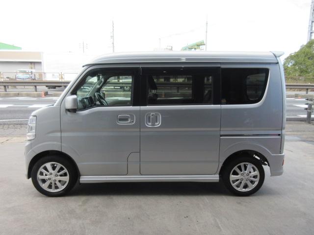 スクラムワゴン PZターボ 純正ナビ・フルセグ・ETC・シートヒーター・リアヒーター・障害物センサー・Bluetooth接続・DVD・CD・ターボ車・フォグランプ・レーンキープアシスト・アクセル踏み間違い防止装置・純正アルミ(4枚目)