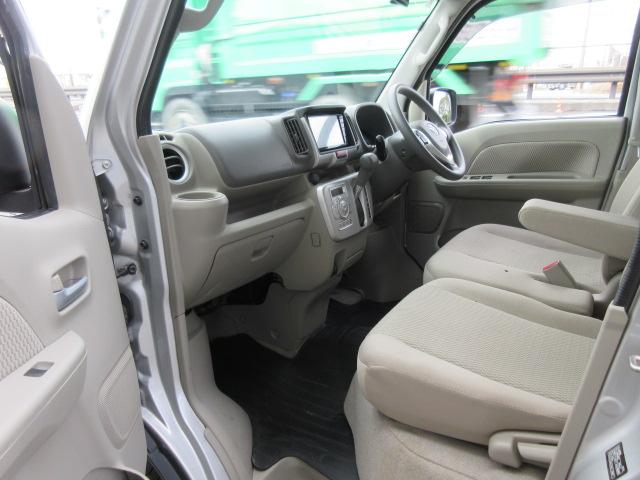 スクラムワゴン PZターボ 純正ナビ・フルセグ・ETC・シートヒーター・リアヒーター・障害物センサー・Bluetooth接続・DVD・CD・ターボ車・フォグランプ・レーンキープアシスト・アクセル踏み間違い防止装置・純正アルミ(25枚目)