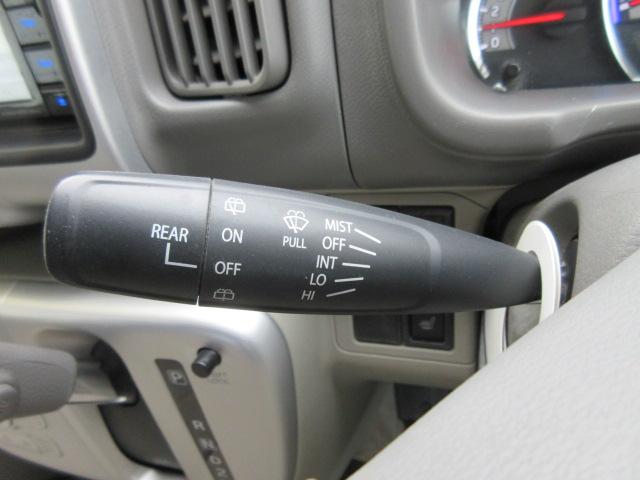 スクラムワゴン PZターボ 純正ナビ・フルセグ・ETC・シートヒーター・リアヒーター・障害物センサー・Bluetooth接続・DVD・CD・ターボ車・フォグランプ・レーンキープアシスト・アクセル踏み間違い防止装置・純正アルミ(52枚目)