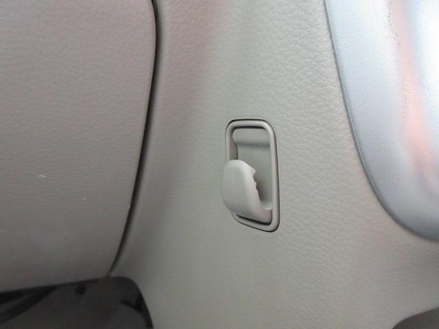 スクラムワゴン PZターボ 純正ナビ・フルセグ・ETC・シートヒーター・リアヒーター・障害物センサー・Bluetooth接続・DVD・CD・ターボ車・フォグランプ・レーンキープアシスト・アクセル踏み間違い防止装置・純正アルミ(64枚目)