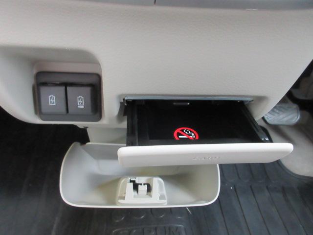 スクラムワゴン PZターボ 純正ナビ・フルセグ・ETC・シートヒーター・リアヒーター・障害物センサー・Bluetooth接続・DVD・CD・ターボ車・フォグランプ・レーンキープアシスト・アクセル踏み間違い防止装置・純正アルミ(65枚目)