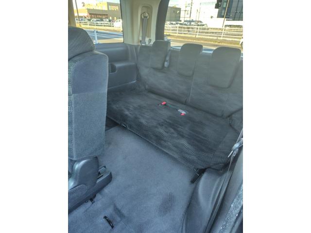 ステップワゴン Ｇ　インターナビＥセレクション　スマートキー　両側パワースライドドア　ＥＴＣ　バックカメラ　バッテリー新品交換（9枚目）