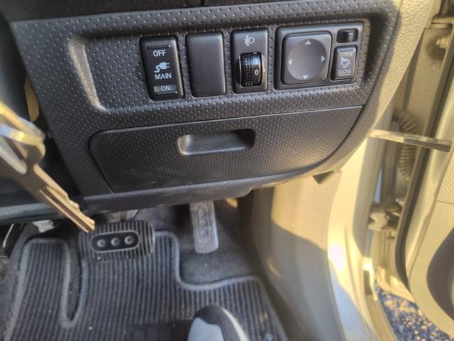 ＡＤ ＶＥ　ナビ　ＥＴＣ　キーレス　ＶＥ“エマージェンシーブレーキ標準”（6枚目）