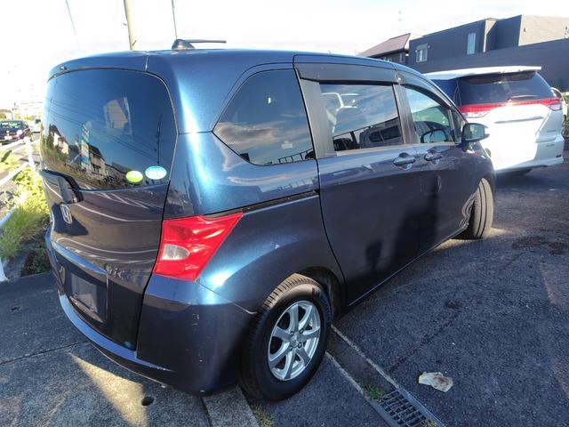 フリード Ｇ　ジャストセレクション　Ｇ　ジャストセレクション　キーレス　バックカメラ（4枚目）