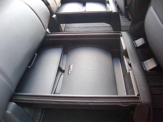 ムーヴキャンバス Ｘメイクアップリミテッド　ＳＡＩＩＩ　４ＷＤ　両側パワースライドデア　純正大画面ナビ　フルセグＴＶ　ブルートゥースオーディオ　全周囲モニター　ＣＤ／ＤＶＤ再生　セイフティーサポート　オートハイビーム　ナビ連動専用ドラレコ　ＵＳＢポート（24枚目）