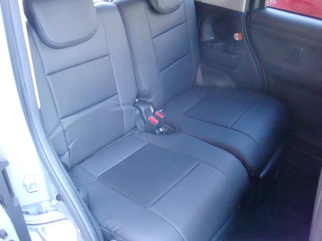 ムーヴキャンバス Ｘメイクアップリミテッド　ＳＡＩＩＩ　４ＷＤ　両側パワースライドデア　純正大画面ナビ　フルセグＴＶ　ブルートゥースオーディオ　全周囲モニター　ＣＤ／ＤＶＤ再生　セイフティーサポート　オートハイビーム　ナビ連動専用ドラレコ　ＵＳＢポート（25枚目）