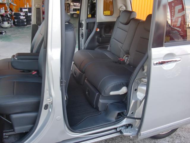 ムーヴキャンバス Ｘメイクアップリミテッド　ＳＡＩＩＩ　４ＷＤ　両側パワースライドデア　純正大画面ナビ　フルセグＴＶ　ブルートゥースオーディオ　全周囲モニター　ＣＤ／ＤＶＤ再生　セイフティーサポート　オートハイビーム　ナビ連動専用ドラレコ　ＵＳＢポート（33枚目）