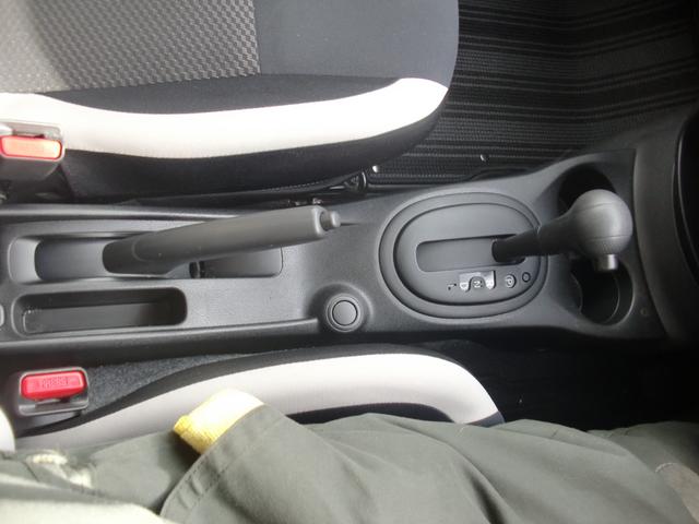 ノート Ｘ　ワンオーナー　禁煙車　アラウンドビューモニター　Ｅミラー　純正ナビＴＶブルートゥースオーディオ　スマートキー２個　プッシュスタート（42枚目）