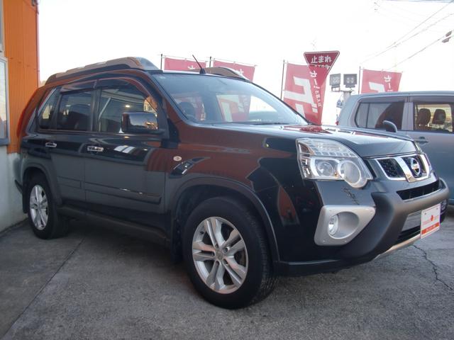 エクストレイル ２０Ｘ　エクストリーマーＸ　ハイパールーフレール付　ワンオーナー　４ＷＤ　ハイパールーフレール　純正ナビ　フルセグＴＶ　バックカメラ　ビルトインＥＴＣ　シートヒーター左右＆リア　インテリジェントキー　純正アルミ　フォグランプ　ＣＯＯＬ／ＨＯＴＢＯＸ（4枚目）