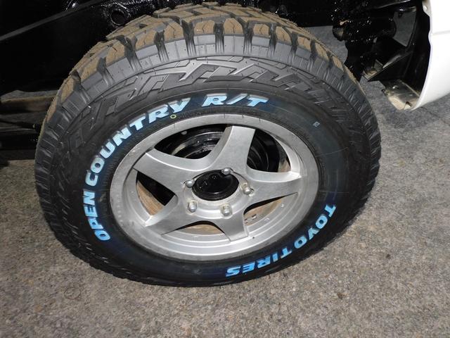 ジムニー XG 9型 インタークーラーターボ パートタイム4WD 新品部品3インチリフトアップキット 16インチアルミホイール 新品TOYOオープンカントリーホワイトレター16インチタイヤ(41枚目)