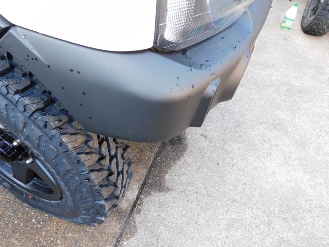 ジムニー ＸＧ　９型　フロア５速ミッション　パートタイム４ＷＤ　新品部品３インチリフトアップキット　新品前後ショックアブソーバー　新品前後ラテラルロッド　新品前後スプリング　ダブルエアバッグ　ＡＢＳ（26枚目）