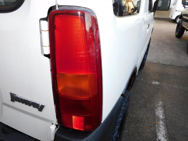 ジムニー ＸＧ　９型　フロア５速ミッション　パートタイム４ＷＤ　新品部品３インチリフトアップキット　新品前後ショックアブソーバー　新品前後ラテラルロッド　新品前後スプリング　ダブルエアバッグ　ＡＢＳ（28枚目）