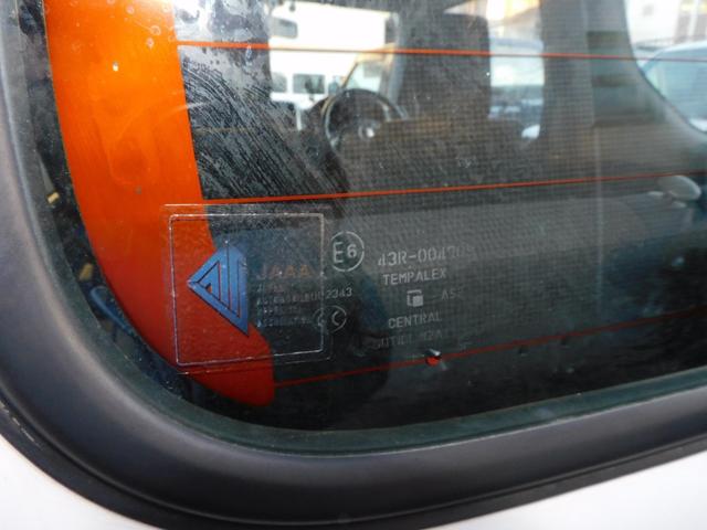 ジムニー ＸＧ　９型　フロア５速ミッション　パートタイム４ＷＤ　新品部品３インチリフトアップキット　新品前後ショックアブソーバー　新品前後ラテラルロッド　新品前後スプリング　ダブルエアバッグ　ＡＢＳ（30枚目）