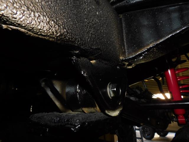 ジムニー ＸＧ　９型　フロア５速ミッション　パートタイム４ＷＤ　新品部品３インチリフトアップキット　新品前後ショックアブソーバー　新品前後ラテラルロッド　新品前後スプリング　ダブルエアバッグ　ＡＢＳ（46枚目）