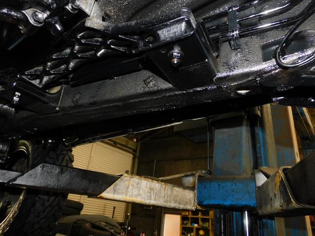 ジムニー ＸＧ　９型　フロア５速ミッション　パートタイム４ＷＤ　新品部品３インチリフトアップキット　新品前後ショックアブソーバー　新品前後ラテラルロッド　新品前後スプリング　ダブルエアバッグ　ＡＢＳ（49枚目）